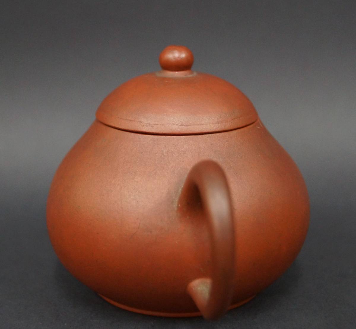 中国 朱泥 急須 紫砂 茶壷 清代-民国期 朱泥梨型壺（急須）（1616–1949CE 荊渓南孟臣製 在銘 荊渓恵孟臣 梨形朱泥急須 朱泥急須 HANASOUVI | 数量限定 「孟臣+急須」の落札相場・落札価格