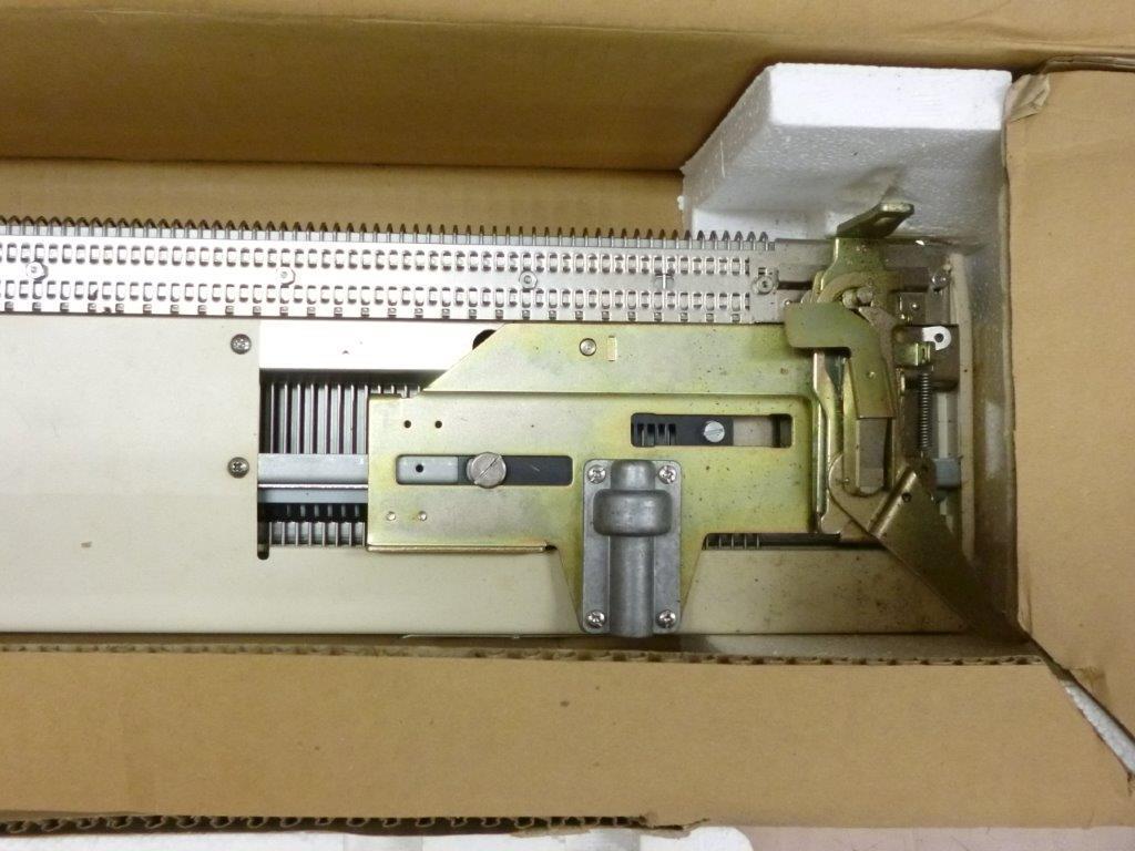 Brother ブラザー ゴム編機 KR-840 手工芸 ハンドクラフト 編み機 現状