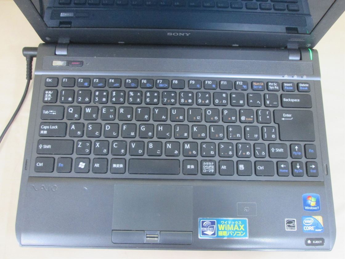 SONY VAIO VPCS129FJ Core i3 350M 2.26GHz 4GB メモリ 320GB HDD 13.3