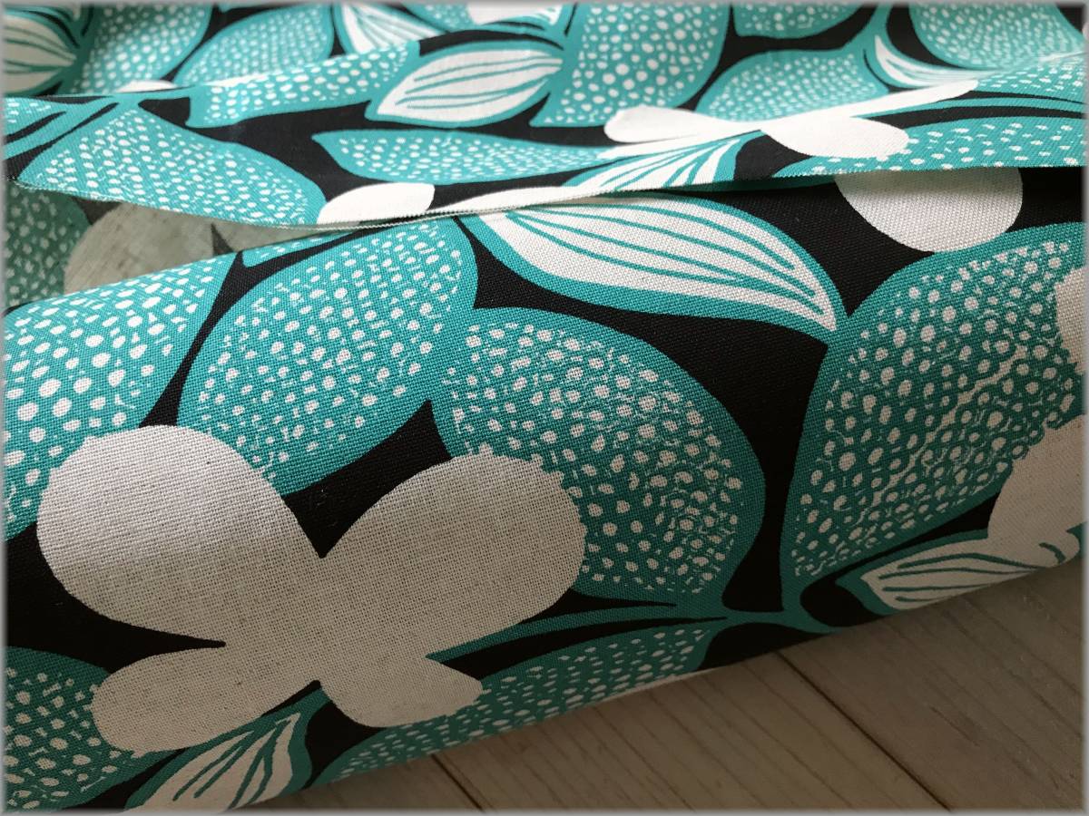 爆買い，豊富な mets 5m 綿麻キャンバス レトロモダン蝶と木の葉 black mint75D(植物)｜売買されたオークション情報、yahooの商品情報をアーカイブ公開 - オークファン プリント生地