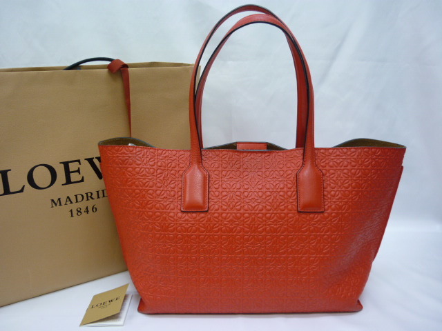 LOEWE ロエベ レザー トートバッグ 朱赤系 オレンジ? 赤 トートバッグ ロゴ