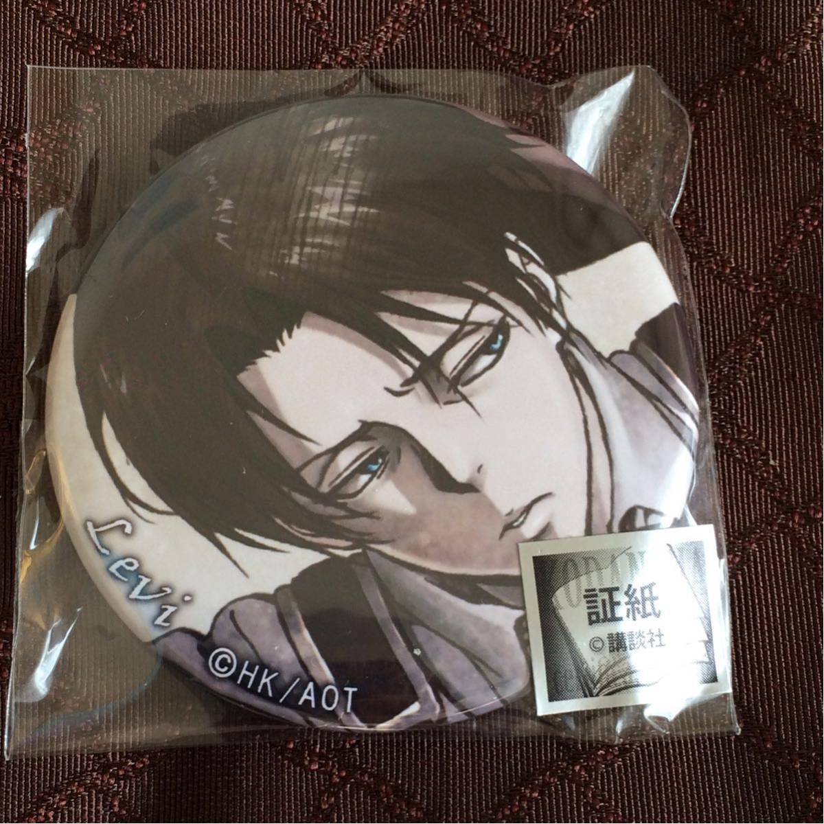 ◇即決◇ 進撃の巨人 アクアマリン 限定 缶バッジ リヴァイ 1