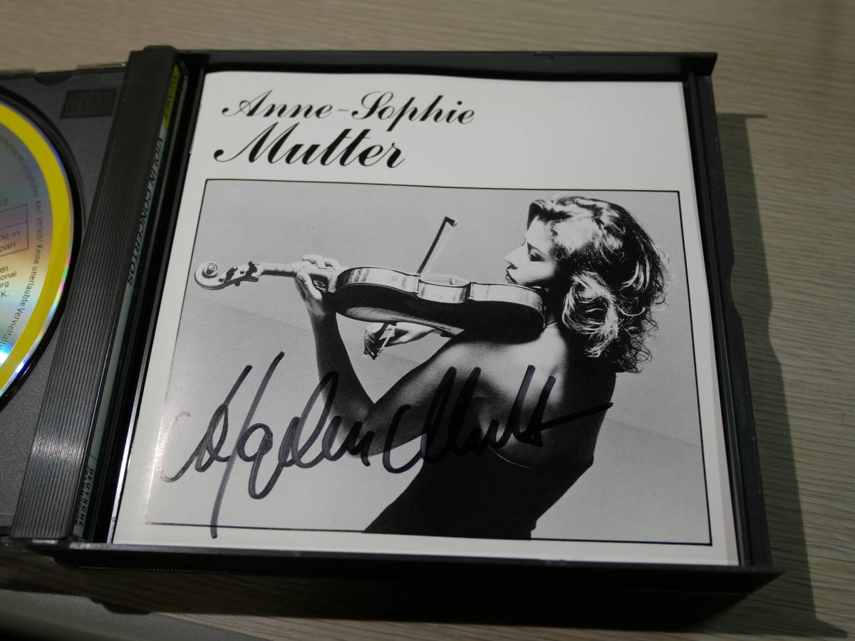 アンネ＝ゾフィー・ムター 直筆ダブルサイン入りCD ＆ 2009年独チケット付き アンネ＝ゾフィー・ムター ＆ 直筆ダブルサイン入りCD 2009年独