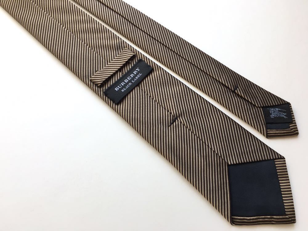 【美品】BURBERRY BLACK LABEL ネクタイ ブラウン 茶 レジメンタル ストライプ トラッド 新入社員 入社祝い プレゼントにも○ ショッパー付