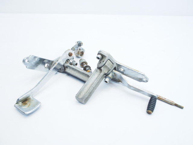 SR400 バックステップ 純正バックステップゲット バイクカスタム SR400