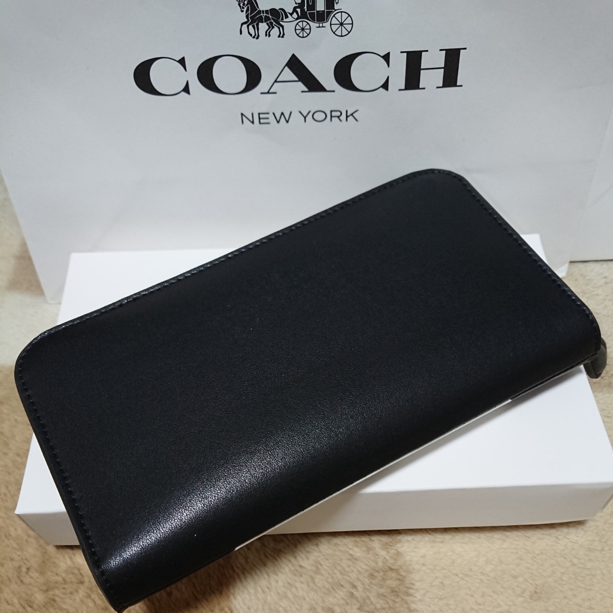 COACHコーチ ラウンドファスナー長財布 ディズニー ミッキー