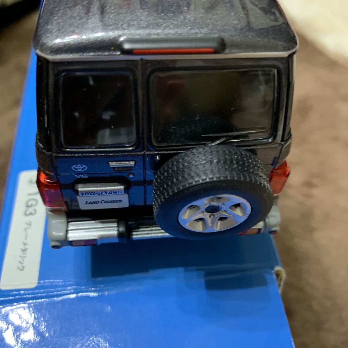 非売品 トヨタ ランドクルーザー70 1⁄30ミニカー ランクル70 黒
