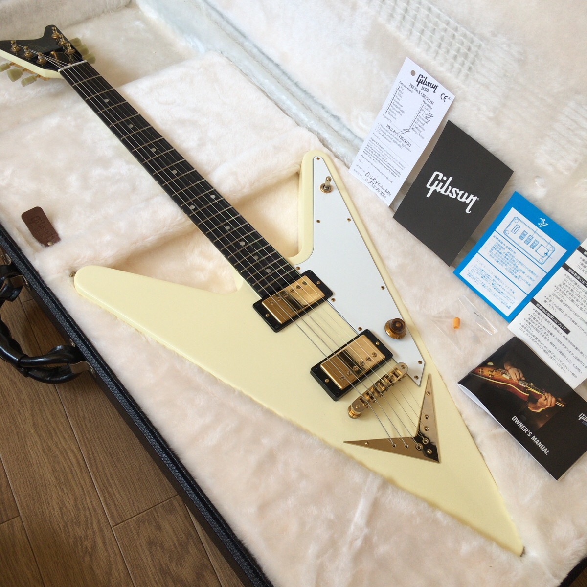 レア Gibson Limited Edition Reverse Flying V Classic White 