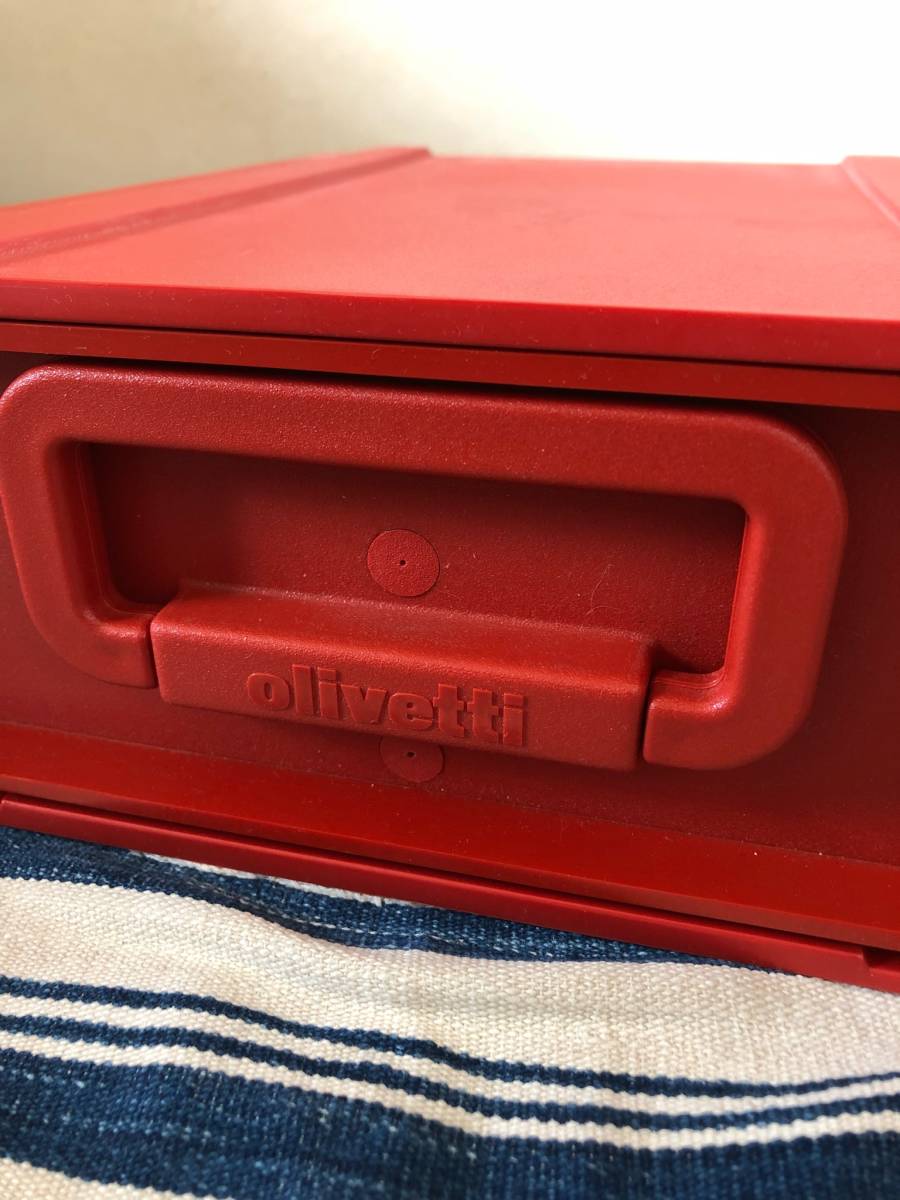 オリベッティ タイプライター Olivetti 赤バケツ valentine olivetti