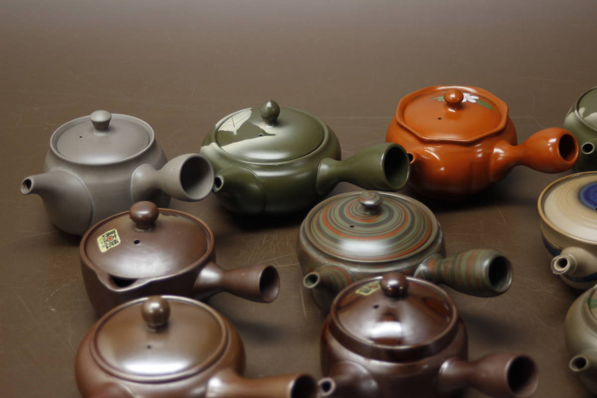 常滑焼 煎茶道具 急須 萬古焼 朱泥 茶器 在銘 横手急須 急須』○共箱 萬古焼◇礫亭造『萬古焼 灰釉 備前焼 名工 茶道具 白泥 急須」の落札相場・落札価格