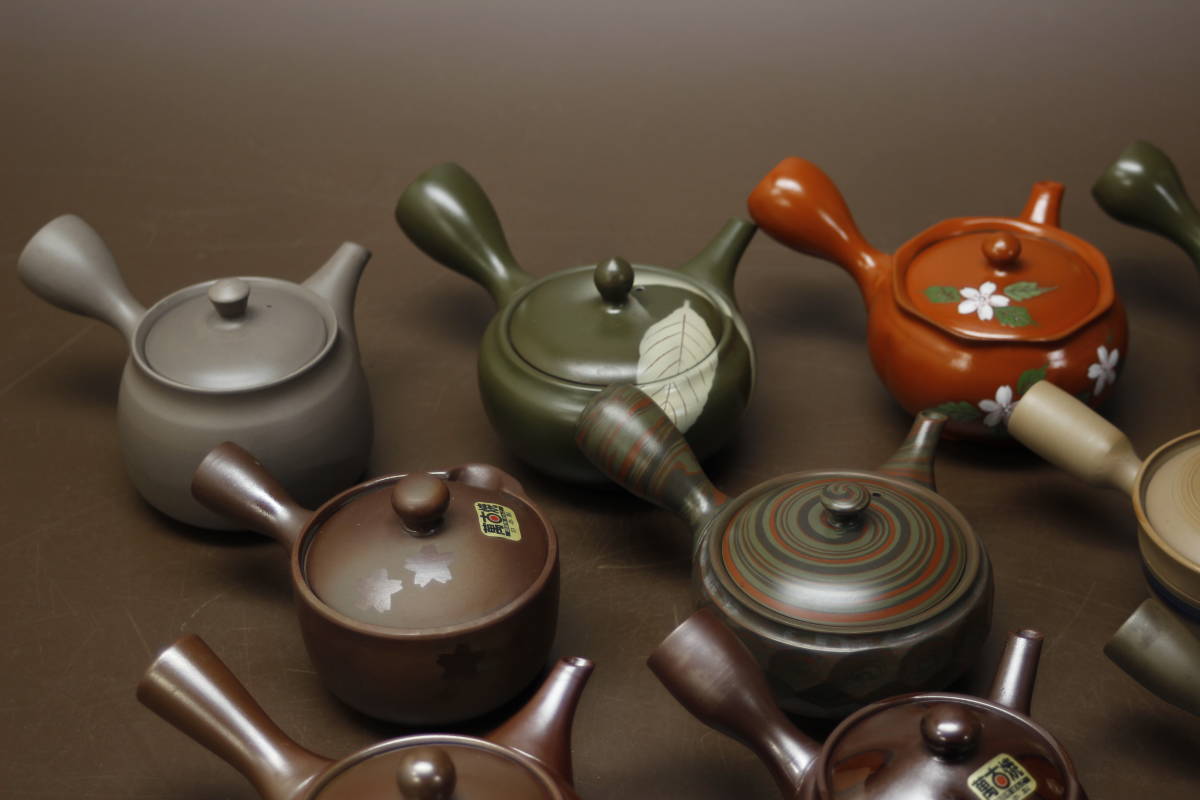 常滑焼 煎茶道具 急須 萬古焼 朱泥 茶器 在銘 横手急須 急須』○共箱 萬古焼◇礫亭造『萬古焼 灰釉 備前焼 名工 茶道具 白泥 急須」の落札相場・落札価格