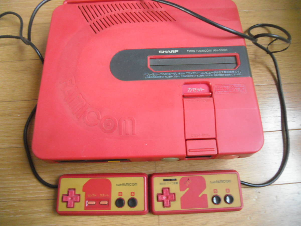 ツインファミコン AN-500R シャープ レッド シャープ(SHARP)|ツイン 