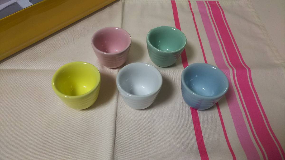 大得価，人気セール ルクルーゼ エッグ カップ 5個入り ベーカリーコレクション(洋食器)｜売買されたオークション情報、yahooの商品情報をアーカイブ公開 - オークファン その他