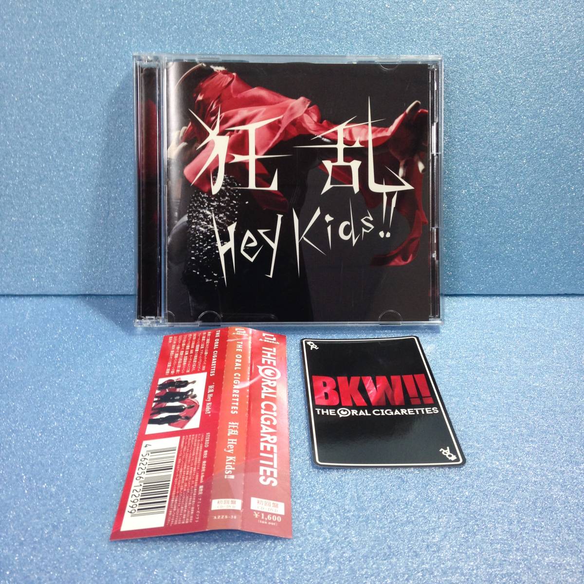 Hey 狂乱 Kids!! THE ORAL CIGARETTES : 初回盤 CD+DVD: ミュージック 