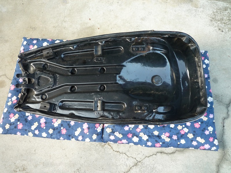 純正シート W3 カワサキ 当時物 シート W1SA 純正 W3純正シート 美品