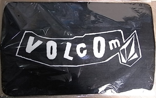 ヤフネコ宅急便 数量限定超特価 日本限定 超大 VOLCOM JPN LTD 正規 Volcom Pistol Rug Mat / BLK ...
