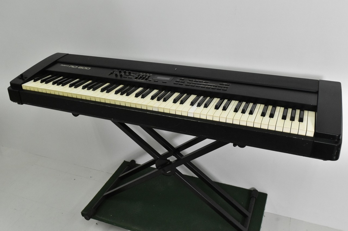 音出し確認済みRoland 88鍵盤ステージピアノ 【送料2000円!!】Roland