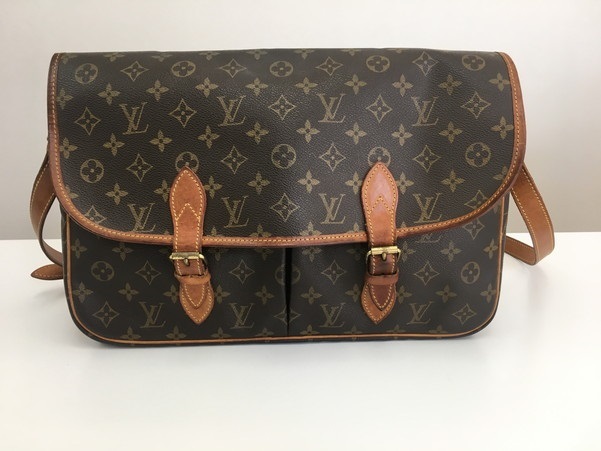 LOUIS VUITTON ルイヴィトン M42249 モノグラム ジベシエール
