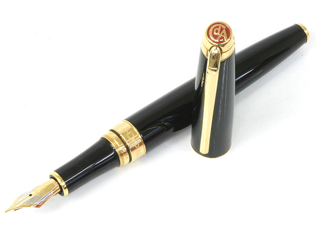 CARAN D’ACHE 万年筆 K18 750 NHKロゴ入り　付属品なし NHK ロゴ入り カランダッシュ CARAN D'ACHE 万年筆 K18 750 ペン先 F