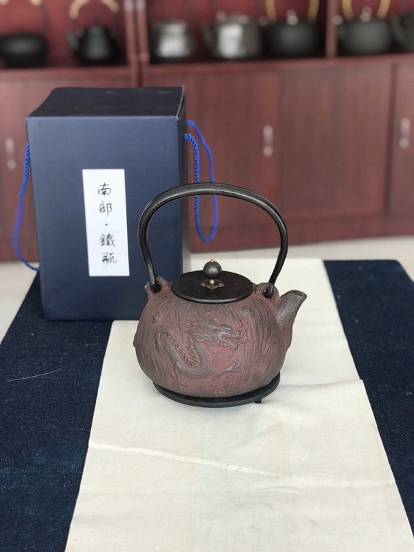 旧藏 古董品 時代鉄瓶 鈴木手造 在銘 祥龍紋 銅提
