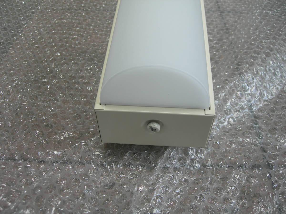 Panasonic HH-LC122N LEDキッチンベースライト