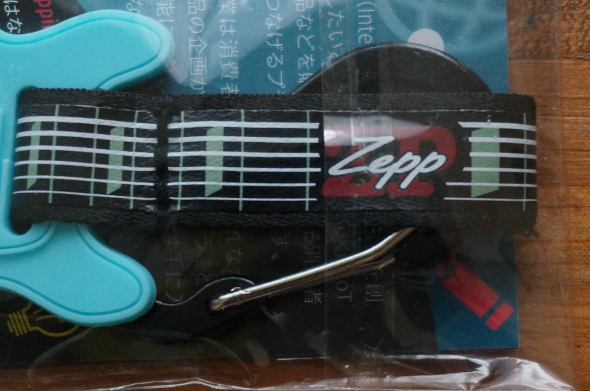 Zepp Style ギター型 ペットボトルホルダー ブルー ボトルホルダー 売買されたオークション情報 Yahooの商品情報をアーカイブ公開 オークファン Aucfan Com