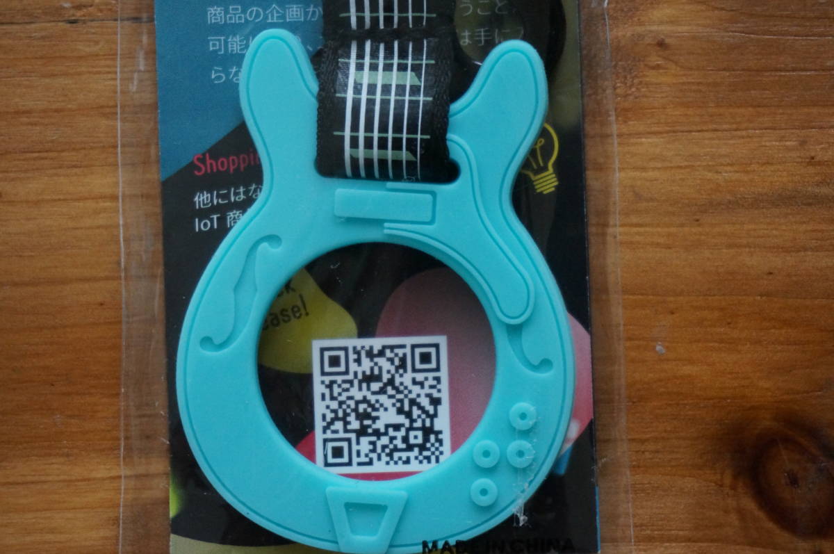 Zepp Style ギター型 ペットボトルホルダー ブルー ボトルホルダー 売買されたオークション情報 Yahooの商品情報をアーカイブ公開 オークファン Aucfan Com