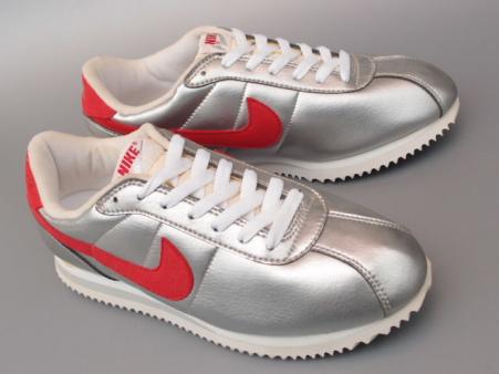 デッド!! 限定カラー 97年 nike CORTEZ コルテッツ 銀x赤 25，5cm