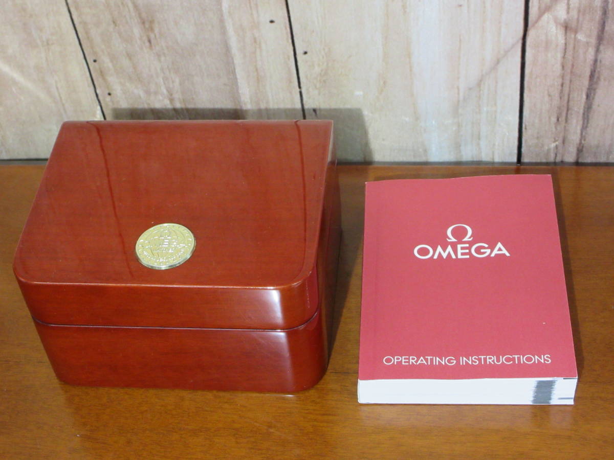 OMEGA | JP® - 全てのレザー ウォッチボックス オメガ 黒 by レザーの 