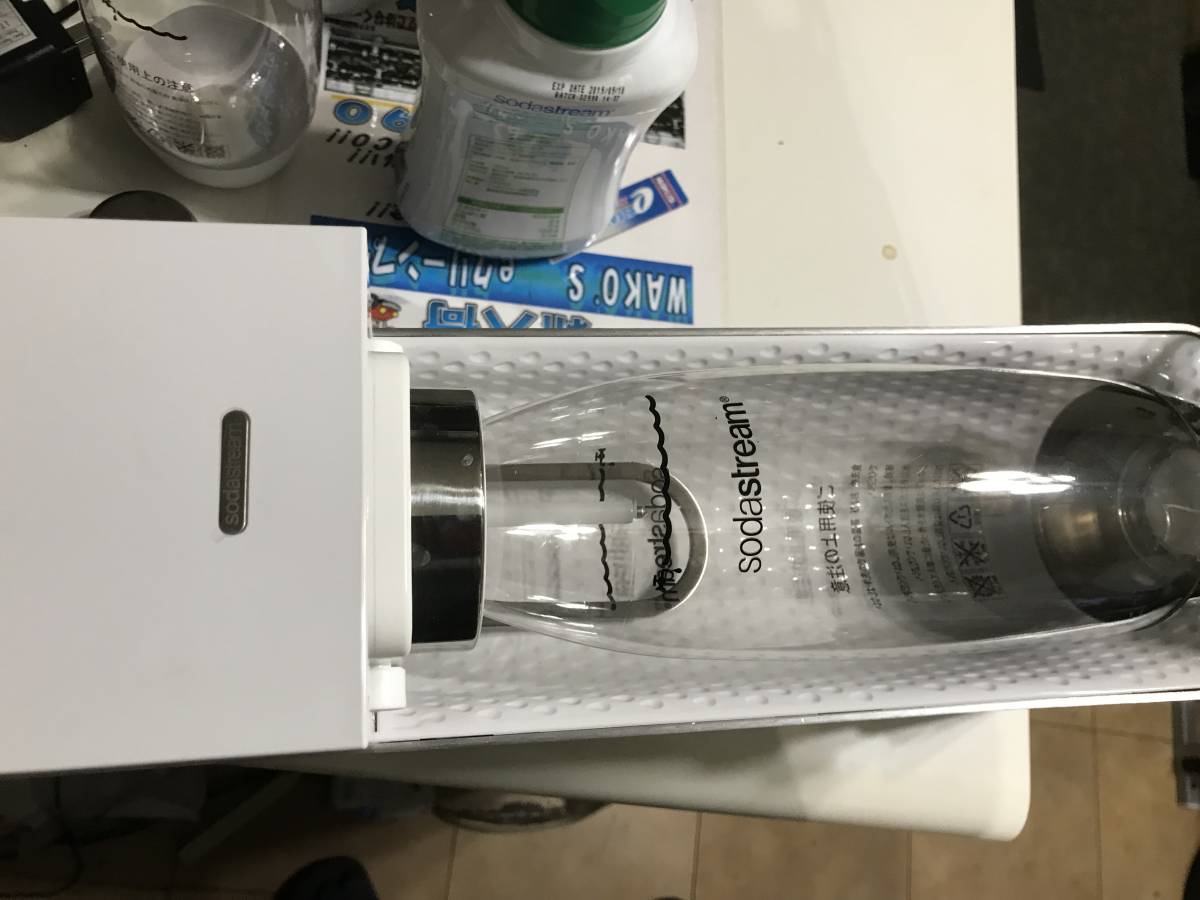 【ほぼ未使用】SodaStream ソーダストリーム ソースパワーPWR-001 ソーダストリーム SodaStream 公式通販 PWR-001 パワー | Source POWER