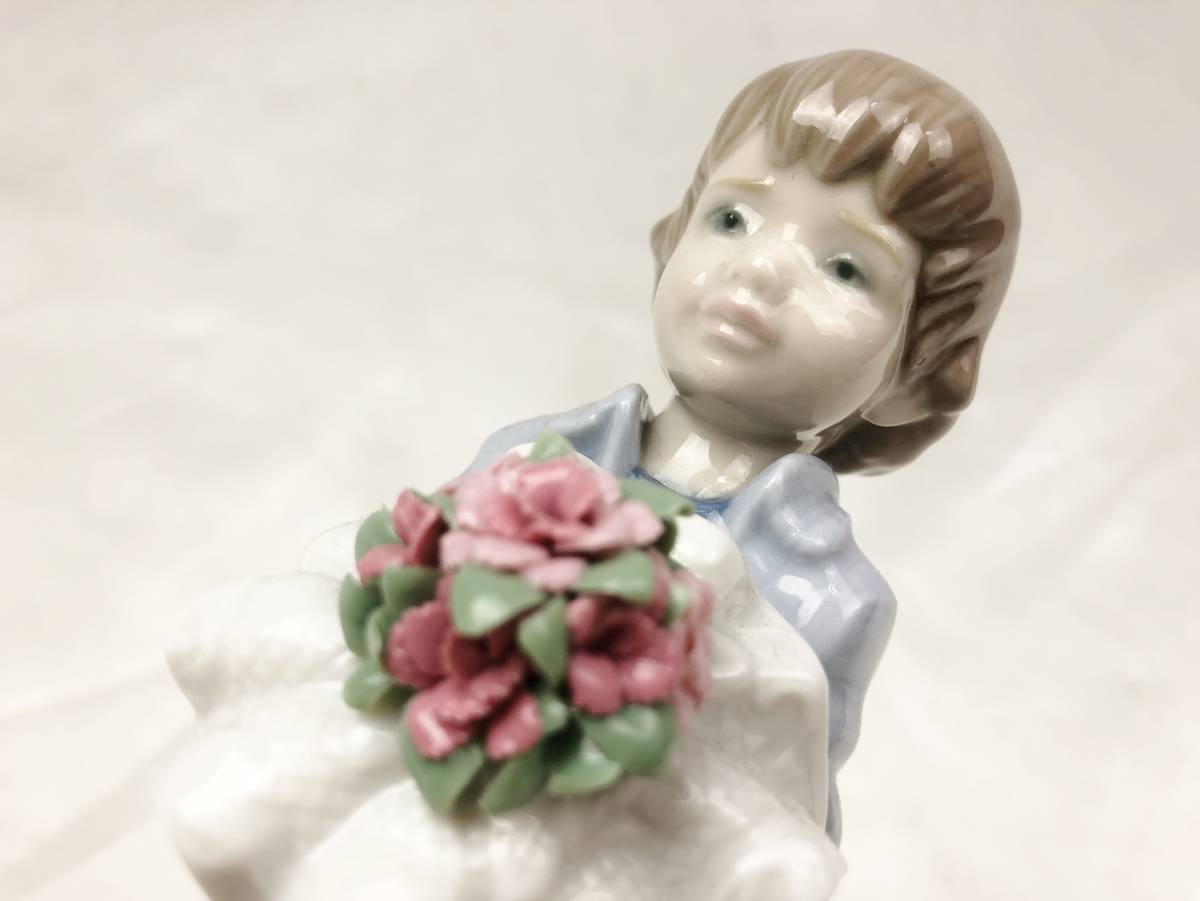 豊富な，新作 LLADRO リヤドロ 一番好きなあなたへ 8504 少年 カーネーション 本体のみ(リヤドロ)｜売買されたオークション情報、yahooの商品情報をアーカイブ公開 - オークファン リヤドロ