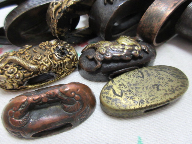 「竹」貴重 紫銅製 刀装具 武具鍔 細密細工彫 10点セット 稀少在銘l122 ◇アンティーク&frasl;縁頭 無銘「唐獅子」(USED)◇