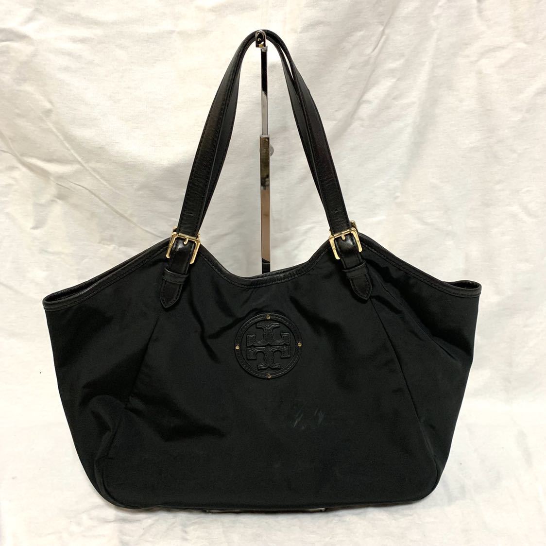 Tory Burch トリーバーチ フロントロゴ ナイロン レザー トートバッグ