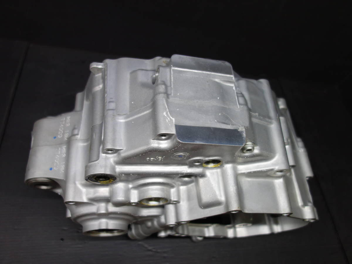 | YZ250Xにクラッチカバーとクランクケースカバーを取り付けた話 和田物語 並行輸入品 YZ250FXに適合する｜クラッチカバーの商品一覧｜バイクパーツ ウブカタ・ジャパンのブログ 2018 YZ250FX クランクケース　新車外し