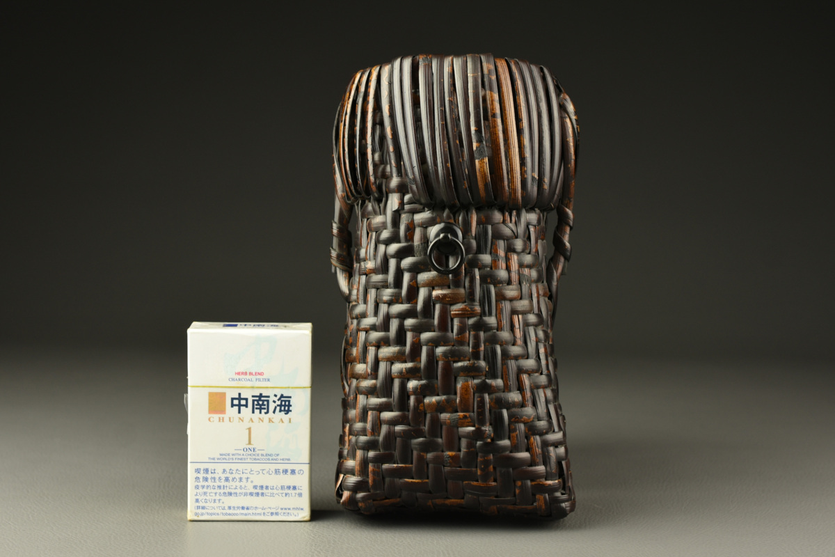 茶道具 共箱 鈴木竹朋斎 R6329 D 籠師 掛花籠 ナタ籠