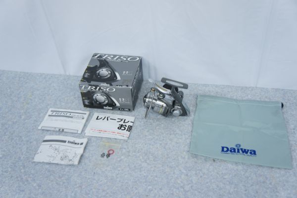 TRISO SHOX Daiwa ダイワ LBD 中古 0 リール 釣具 フィッシング