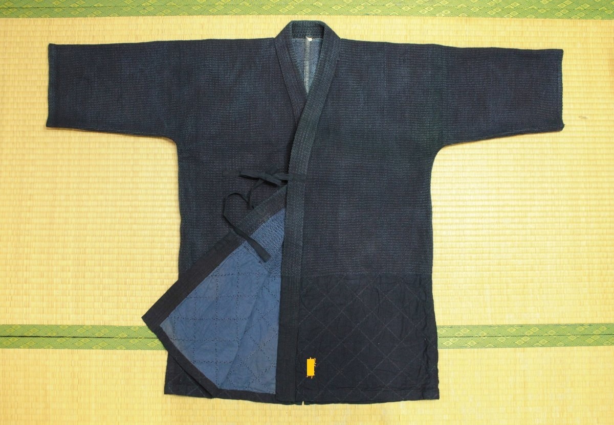 h7446◇手刺剣道着単品◆180cm近いくらい◆まだまだ良好◆上級者に人気の使いこめる手刺道着