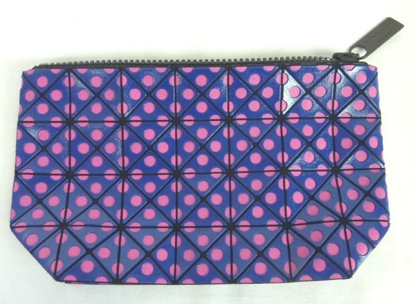 BAOBAO ISSEYMIYAKE ピンク ポーチ BAOBAO バオバオ ISSEY MIYAKE イッセイミヤケ ポーチ ブルー × ピンク