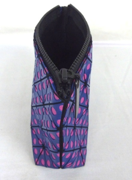 BAOBAO バオバオ ISSEY MIYAKE イッセイミヤケ ポーチ ブルー × ピンク