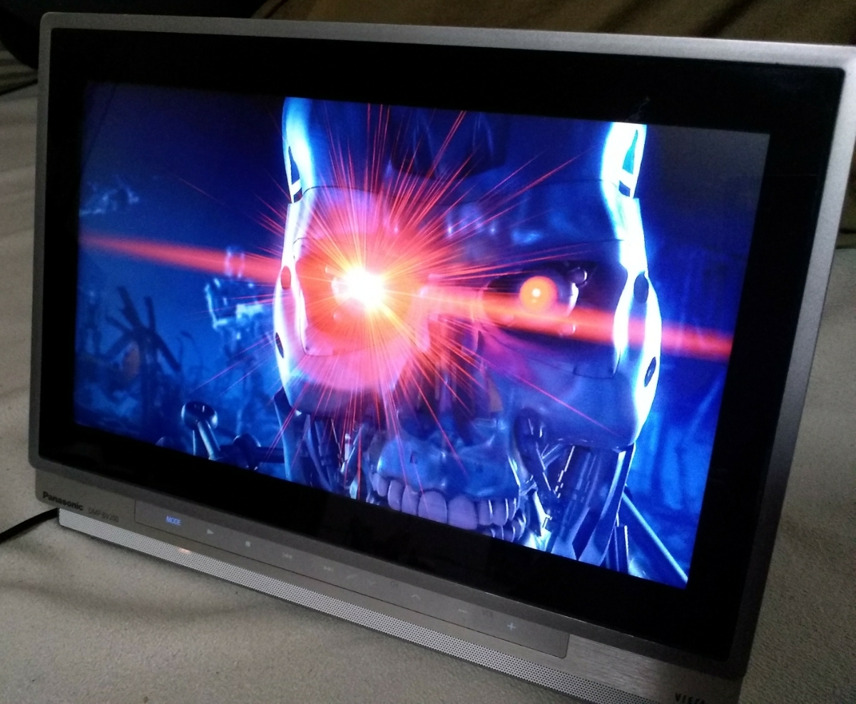S1111】Panasonic ビエラ DMP-HV200 ポーダブル地上デジタルテレビ