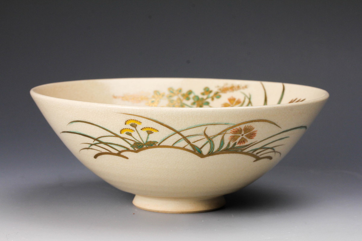 清閑寺窯 杉田祥平 共箱 京焼 茶道具 抹茶碗 色絵秋草画茶碗
