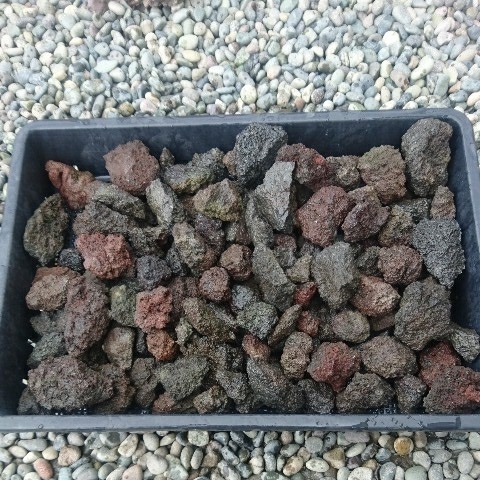 溶岩石9.8キロセット 庭石鑑賞石盆石水石盆栽灯籠造園坪庭庭