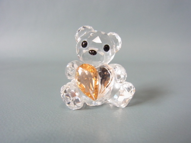 ☆SWAROVSKI スワロフスキー クリスタル ベアー ハートモチーフ置物