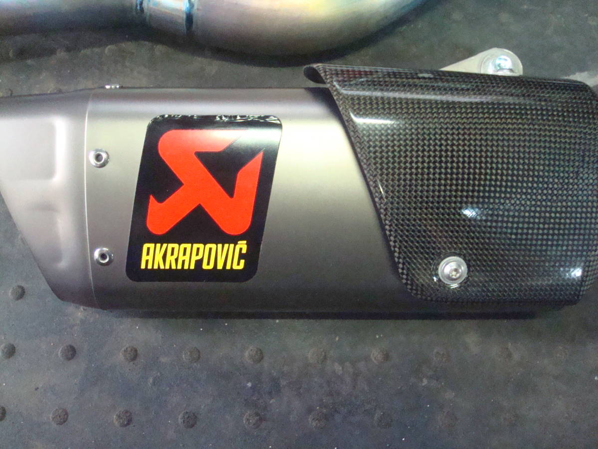 AKRAPOVIC YZF-R1 | マフラー アクラポビッチ アクラポヴィッチ チタン 
