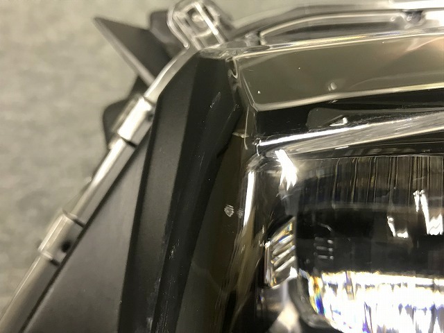 プリウスPHV ZVW52 GRスポーツ LED 純正 左ヘッドライト/左ヘッド