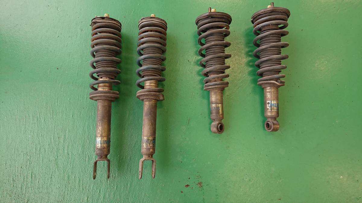OHLINS BNR32 オーリンズ 車高調 R32 GTR フルタップ Ohlins Struts 