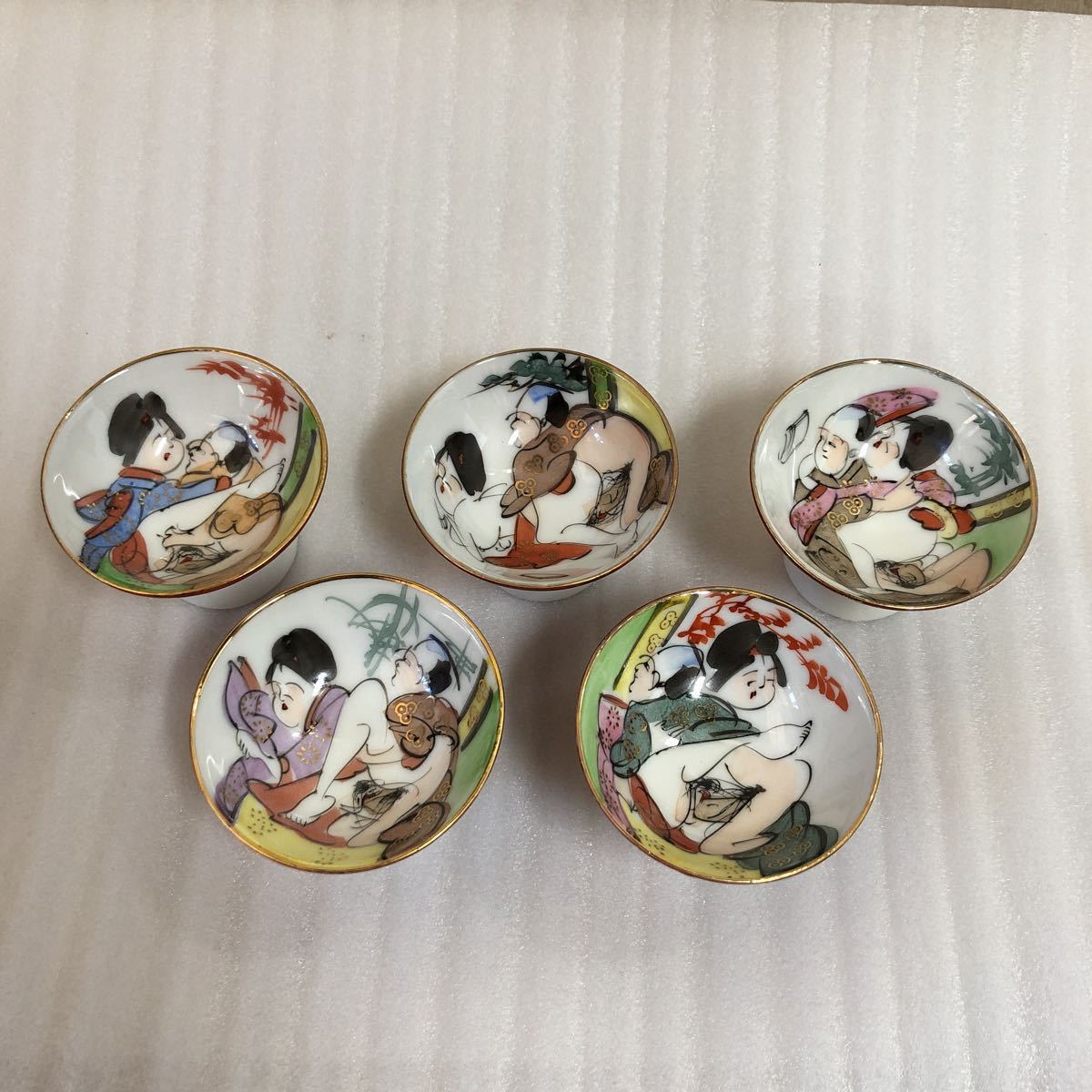 HOT，人気SALE 九谷焼 春画 まとめて 計 5 客 酒器 お猪口 和柄 和食器 191106 H-1-2(酒器)｜売買されたオークション情報、yahooの商品情報をアーカイブ公開 - オークファン 九谷