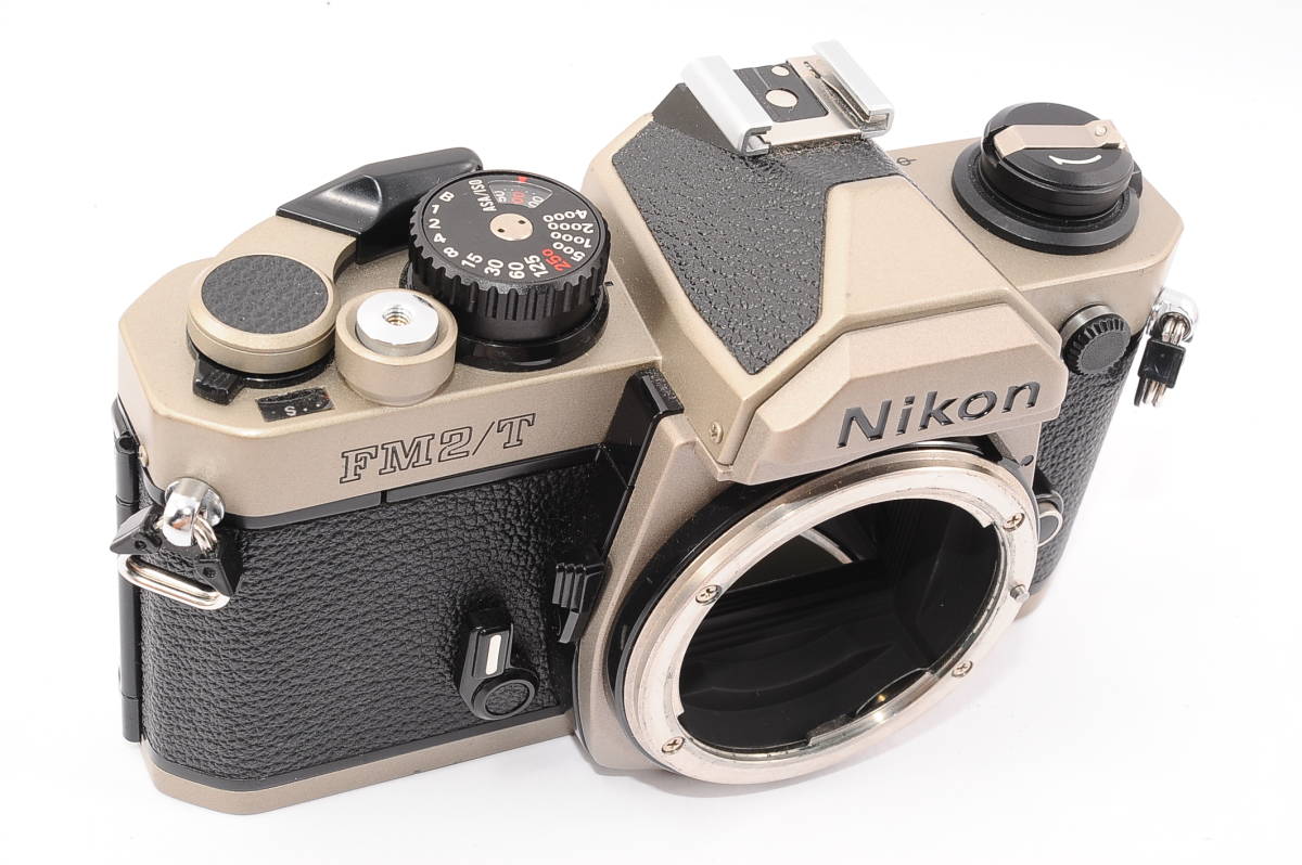 ニコン Nikon FM2/T - チタン ボディ マニュアルフォーカス / MF 一眼
