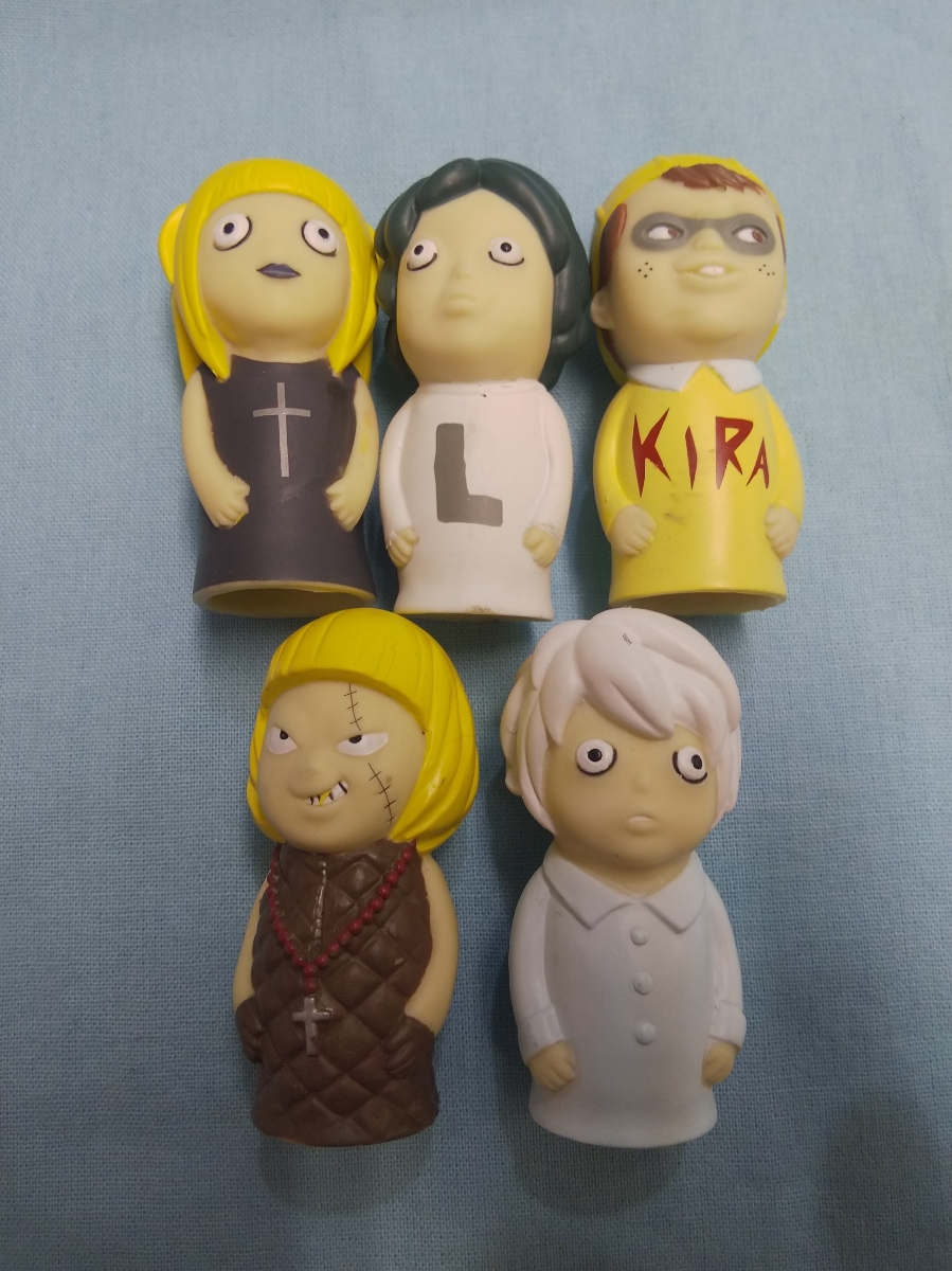 デスノート Death Note ソフビ 指人形 5体 キラ L ニア フィギュア デスノート 売買されたオークション情報 Yahooの商品情報をアーカイブ公開 オークファン Aucfan Com