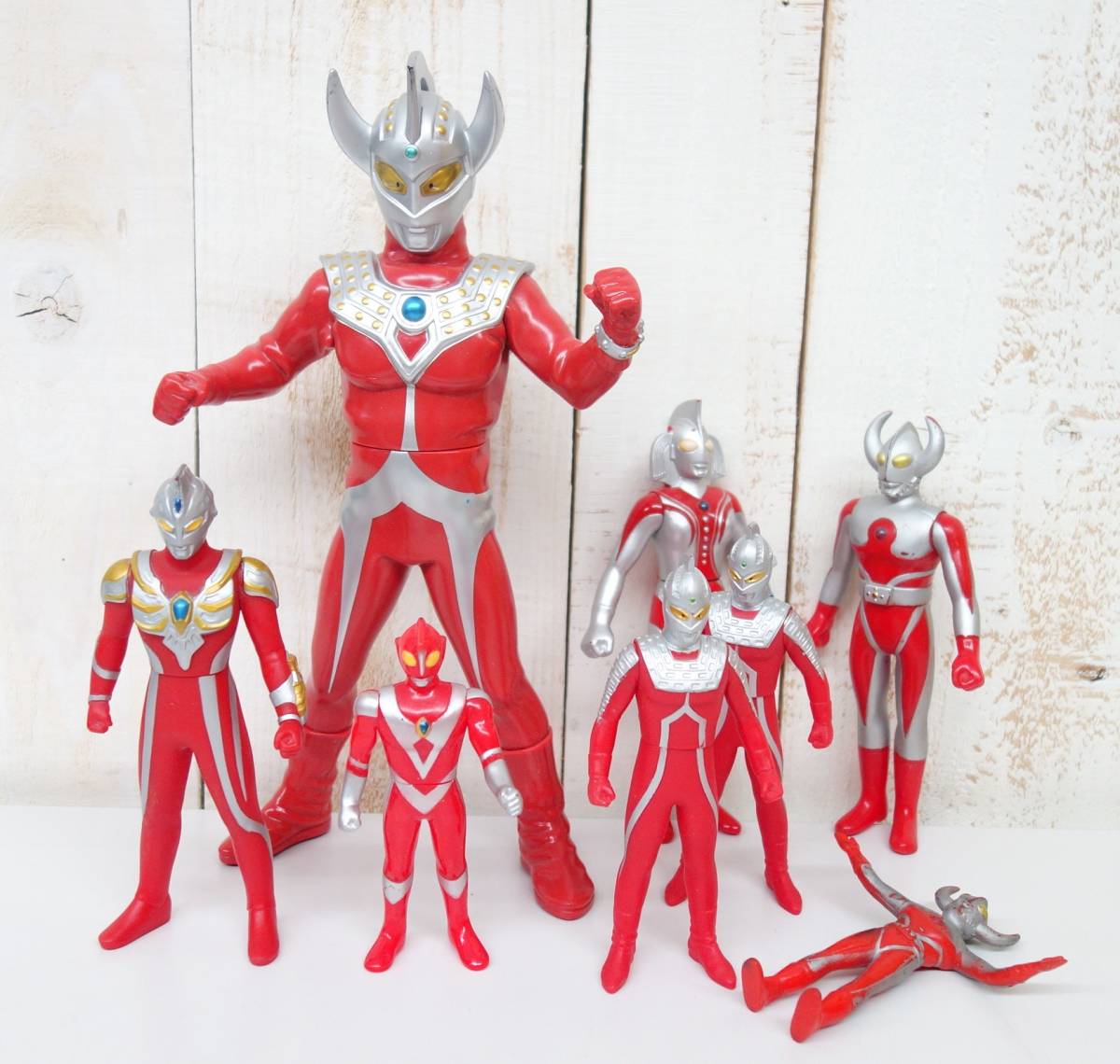 ウルトラマン Ultraman ソフビ 人形 フィギュア 大型ウルトラマンタロウ セブン 父母 ウルトラマン 売買されたオークション情報 Yahooの商品情報をアーカイブ公開 オークファン Aucfan Com ウルトラマン Ultraman ソフビ 人形 フィギュア 大型ウルトラマンタロウ セブン 父母 ウルトラマン 売買されたオークション情報 Yahooの商品情報をアーカイブ公開 オークファン Aucfan Com